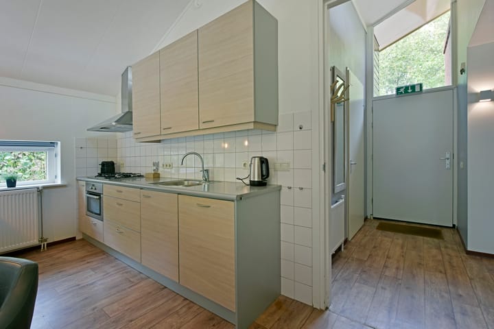 Foto 8 van Zwembadweg 1-119