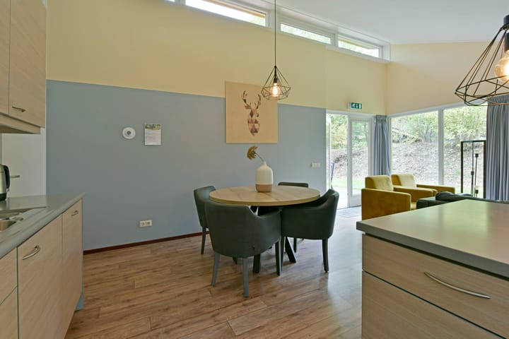 Foto 9 van Zwembadweg 1-119