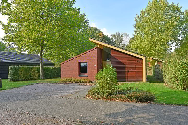 Foto 24 van Zwembadweg 1-119