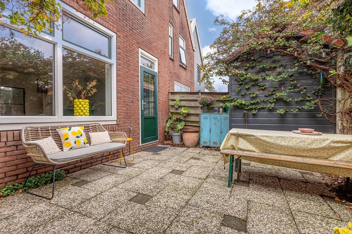 Foto 11 van De Mei 18