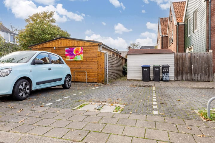 Foto 29 van De Mei 18