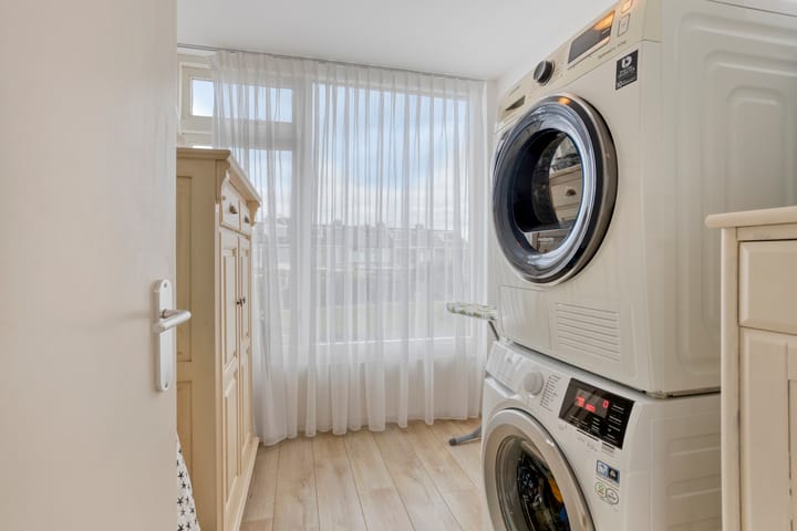 Photo 23 of Aletta Jacobslaan 76