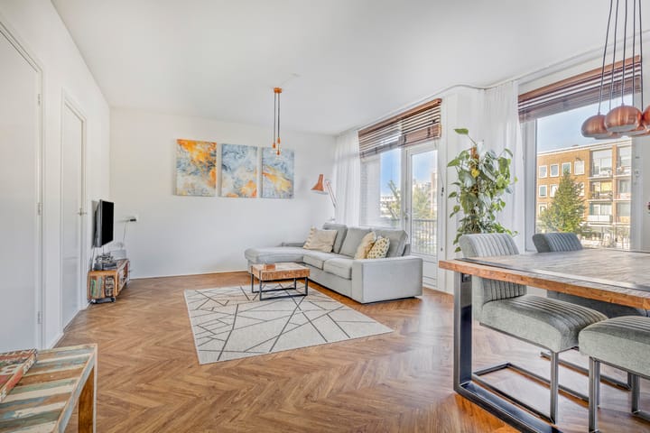 Photo 15 of Hendrik de Bruynstraat 8-1