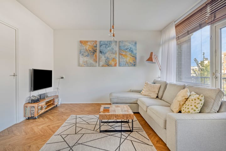 Photo 16 of Hendrik de Bruynstraat 8-1