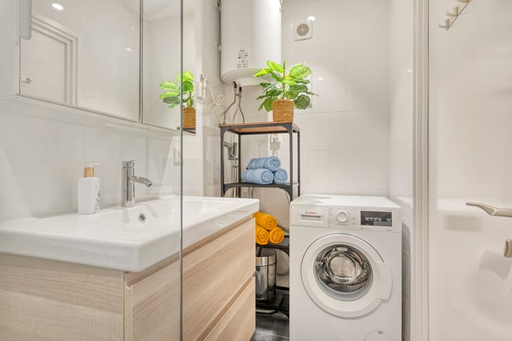 Photo 25 of Hendrik de Bruynstraat 8-1