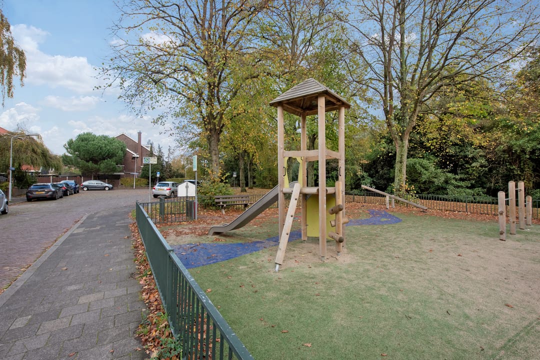 Photo 37 of van Lugtenburgstraat 4