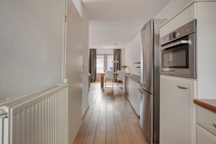 Foto 9 van Jacob Roggeveenstraat 13