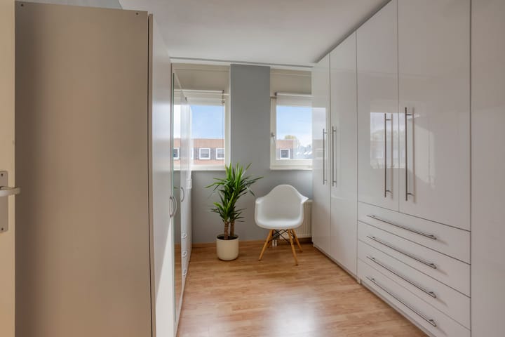 Foto 20 van Jacob Roggeveenstraat 13