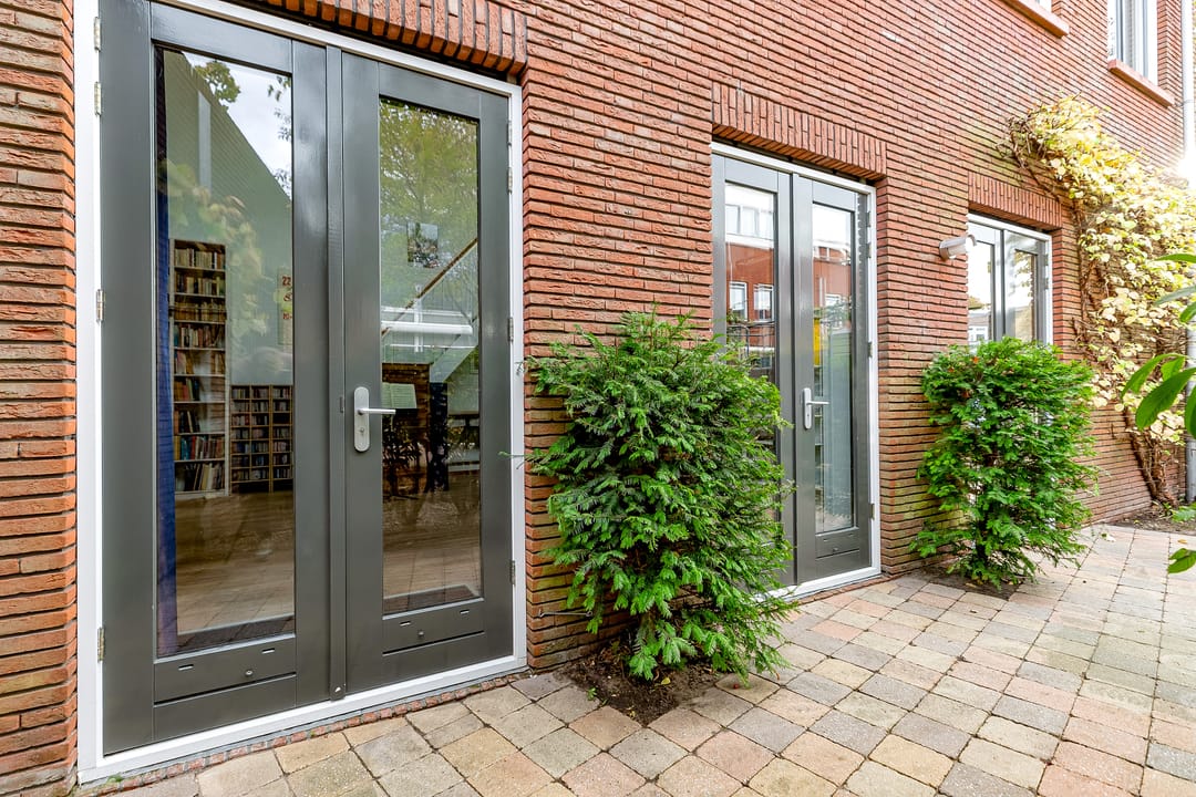 Photo 23 of Molenbeekstraat 43