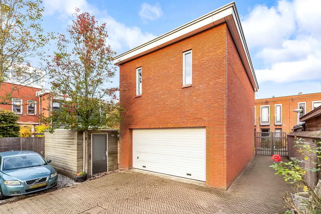 Photo 32 of Molenbeekstraat 43