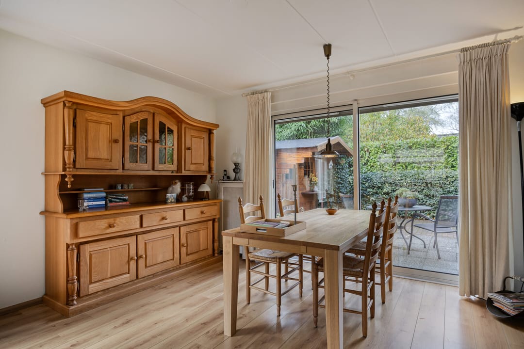 Foto 8 van Pastorielaan 10