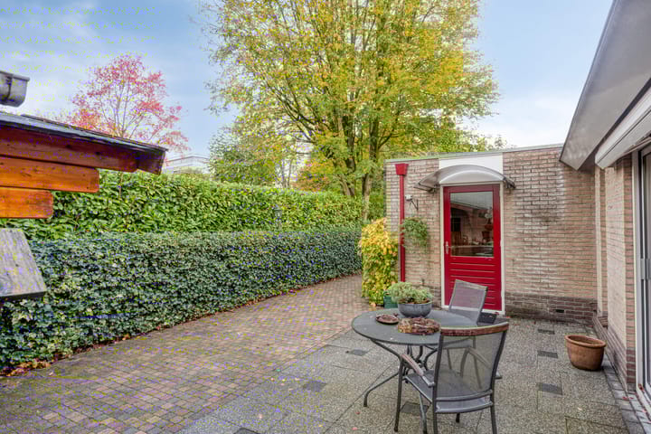 Foto 38 van Pastorielaan 10
