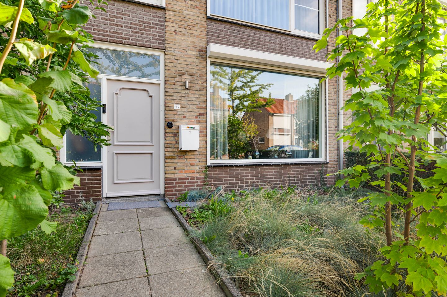 Foto 10 van De Ruyterstraat 16