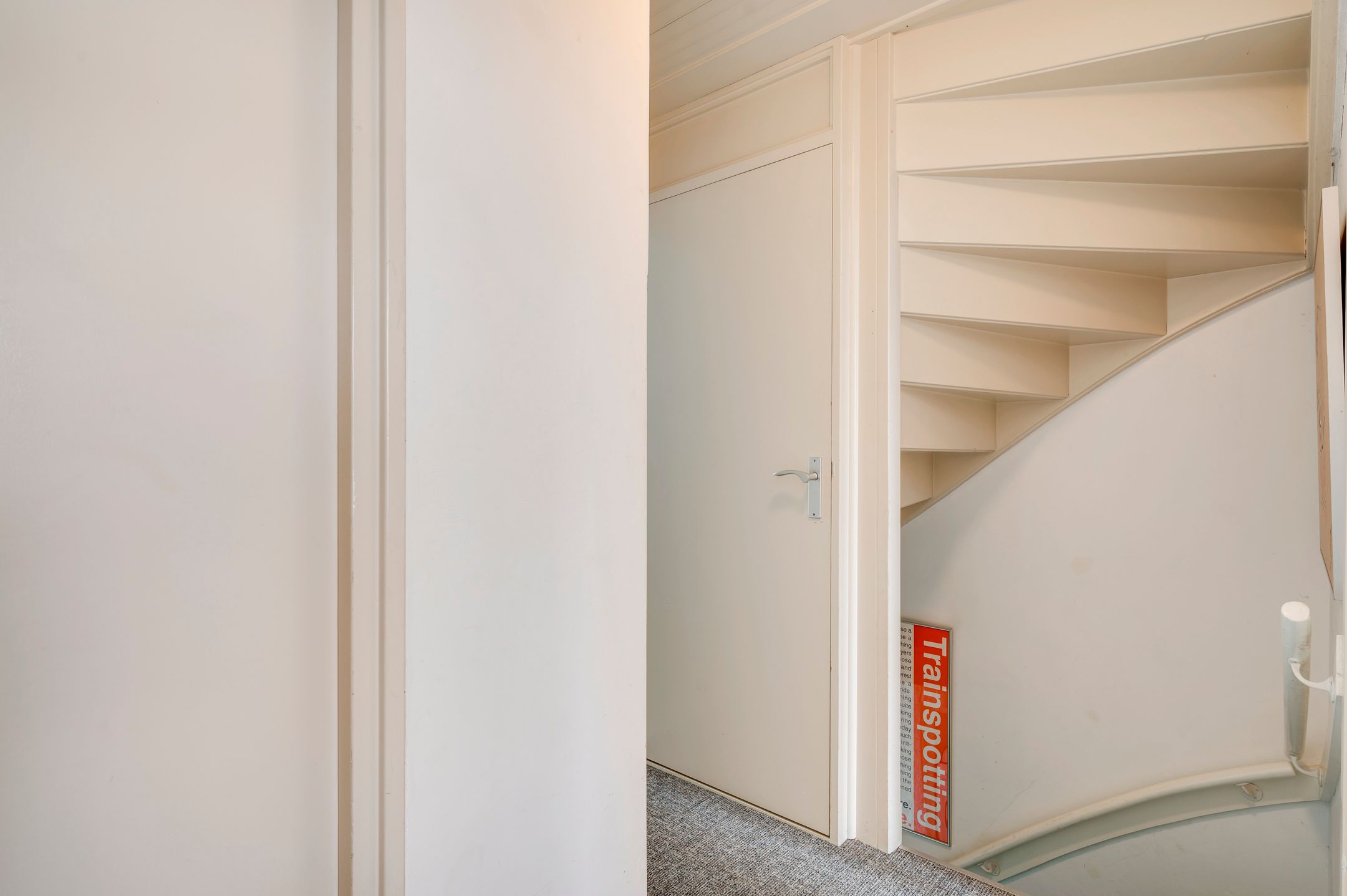 Foto 24 van De Ruyterstraat 16