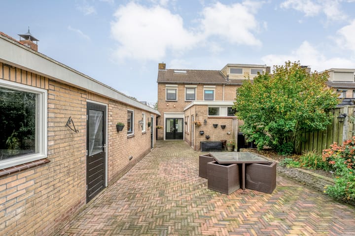 Foto 37 van M.H. Trompstraat 15