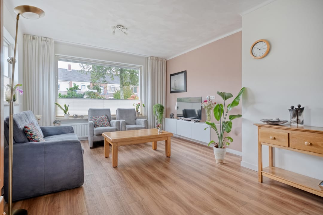 Photo 16 of Haarsweg 8