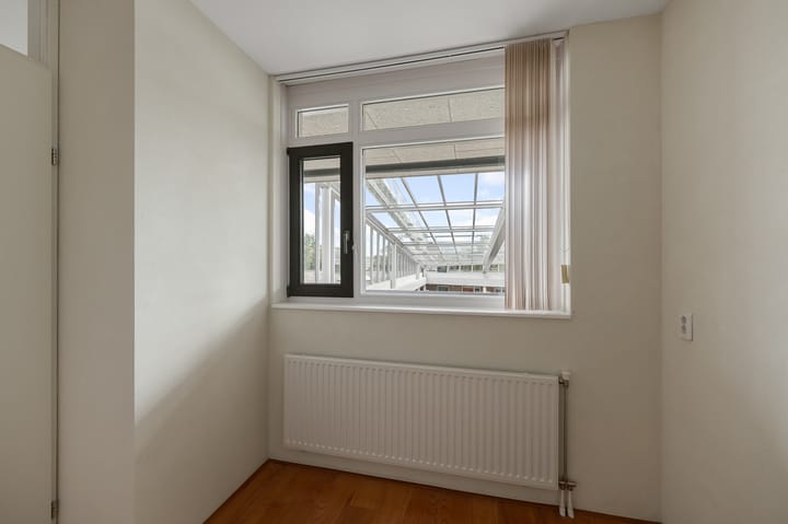 Foto 25 van Karel van Manderhof 129