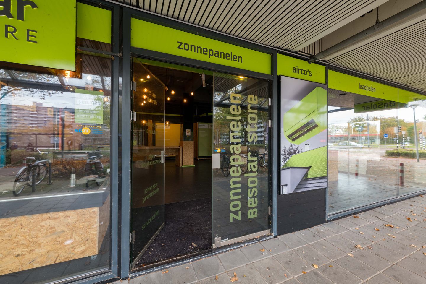 View photo 4 of Hof van Spaland 49