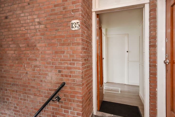 Foto 3 van Maystraat 135