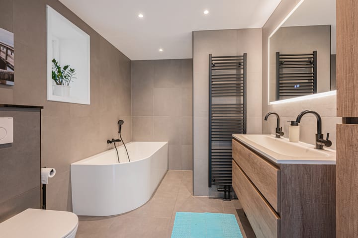 Photo 2 of Hoofdweg 24