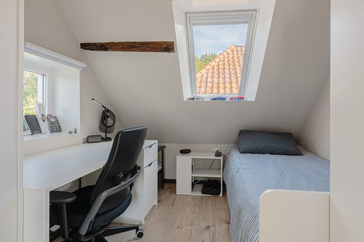 Photo 33 of Hoofdweg 24