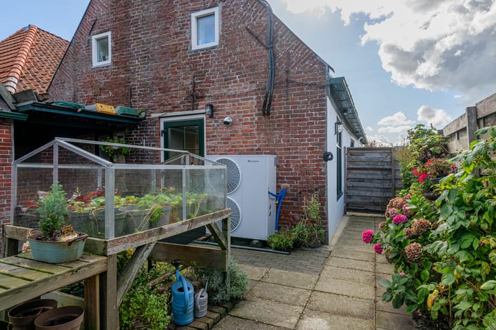 Photo 37 of Hoofdweg 24