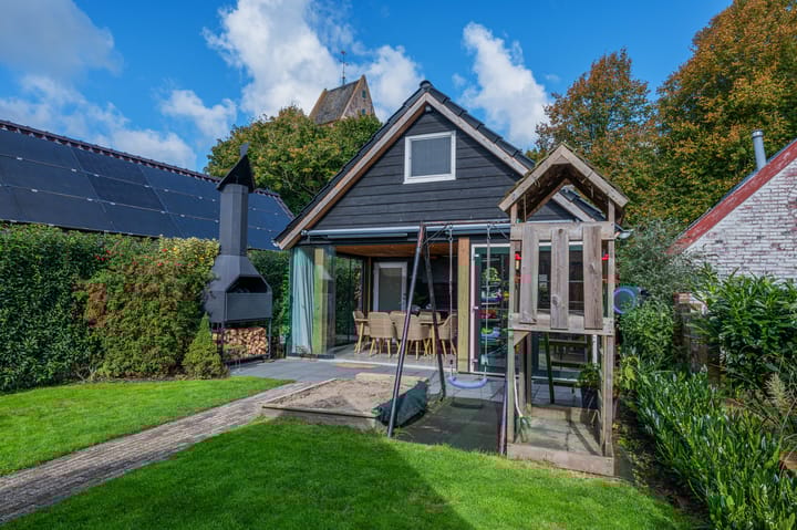 Photo 45 of Hoofdweg 24