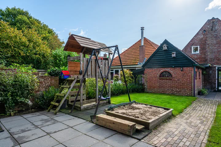 Photo 62 of Hoofdweg 24