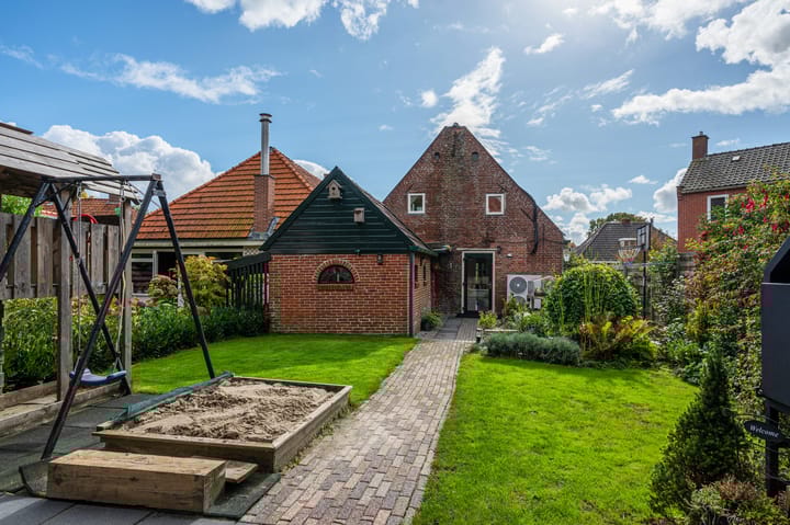 Photo 63 of Hoofdweg 24