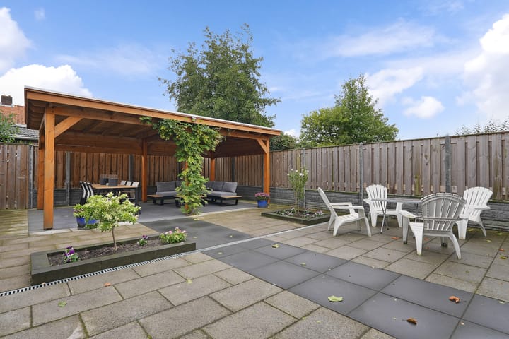 Photo 2 of Volkerakstraat 13