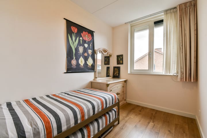 Foto 17 van Clematisstraat 33