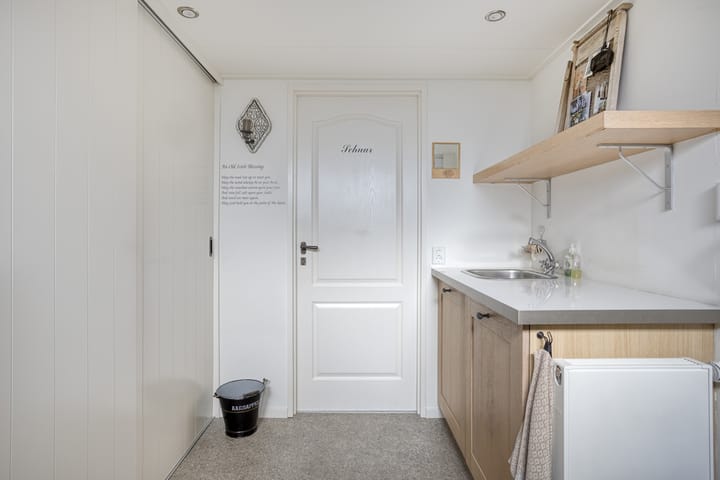 Photo 18 of Biesbongerd 24