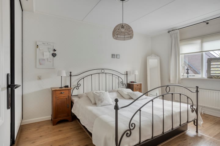 Photo 21 of Biesbongerd 24