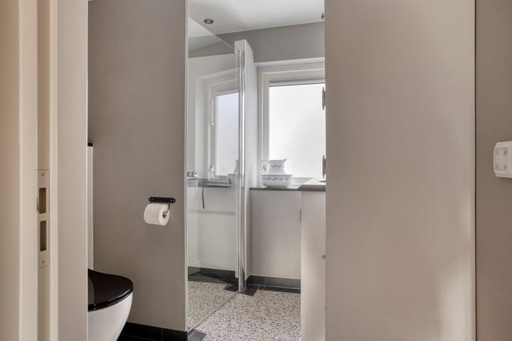 Photo 28 of Biesbongerd 24