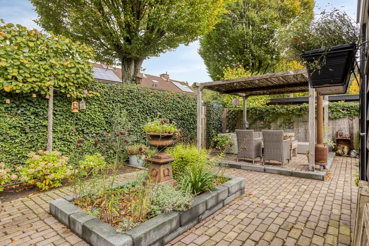 Photo 38 of Biesbongerd 24