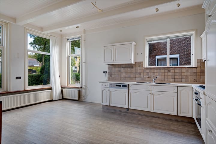 Foto 13 van Buorren 8