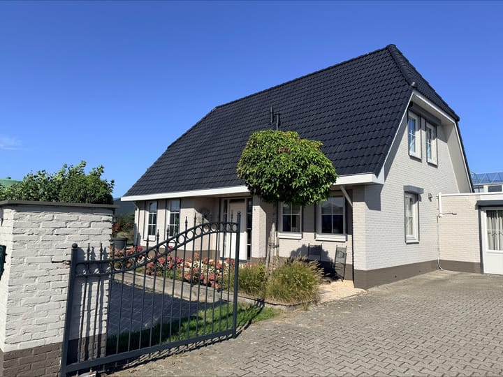 Photo 8 of J. Poortmanweg 35