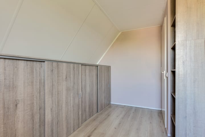 Photo 43 of J. Poortmanweg 35