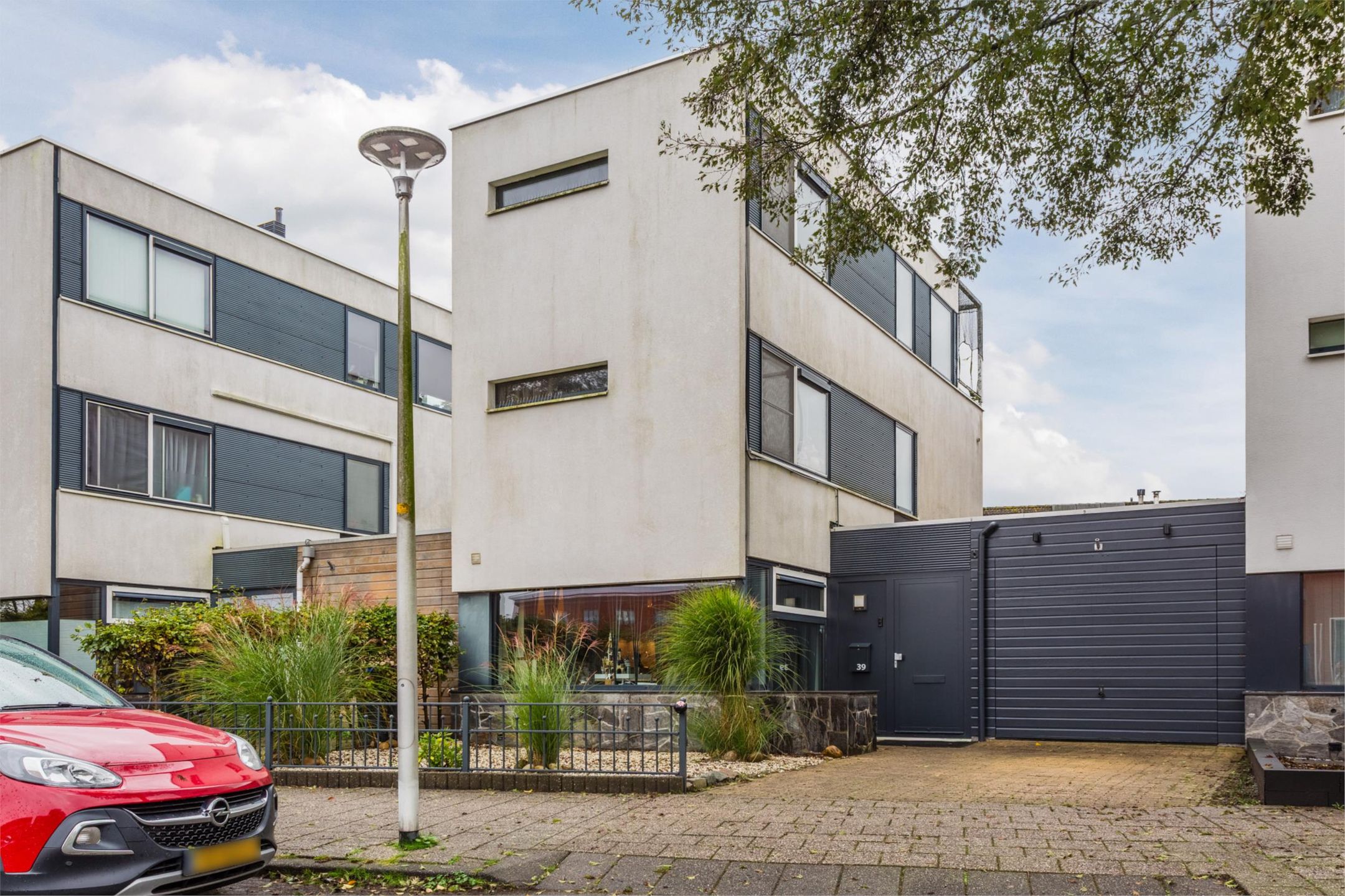 Foto 6 van Pegasus 39