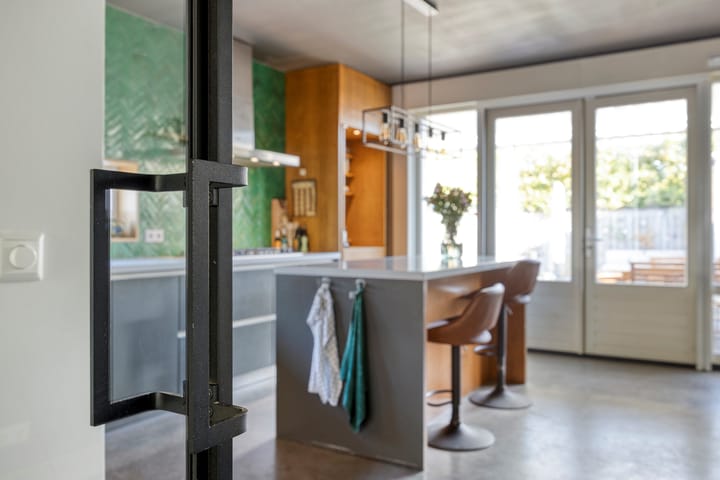 Photo 15 of Aquamarijn 11