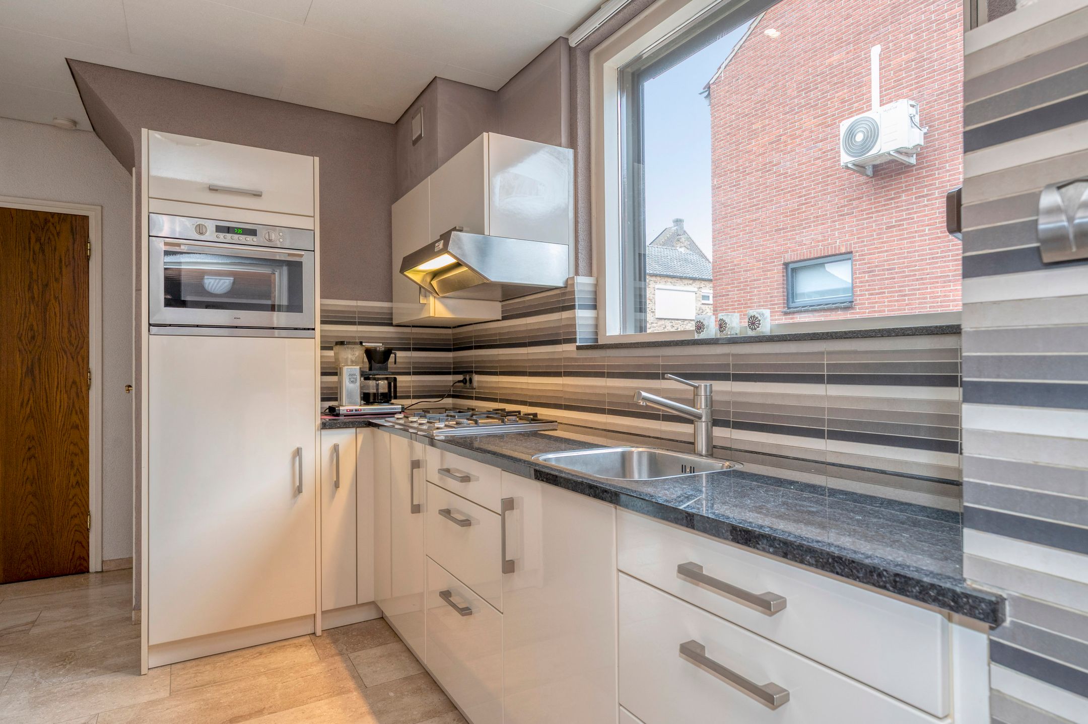 Foto 12 van Belhofstraat 6