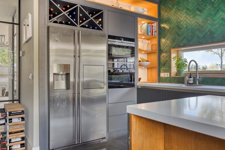 Photo 19 of Aquamarijn 11