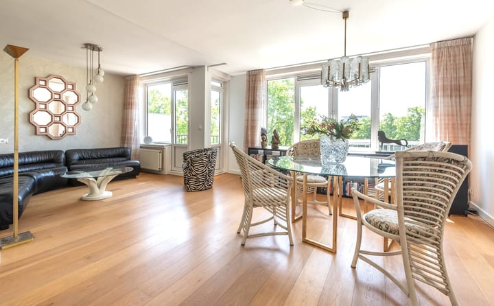 Foto 4 van Sara Burgerhartstraat 30-3