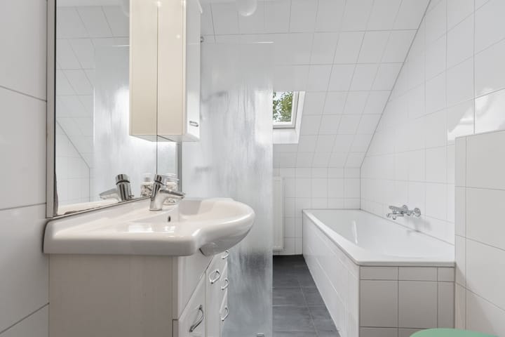 Photo 4 of Venlosingel 72