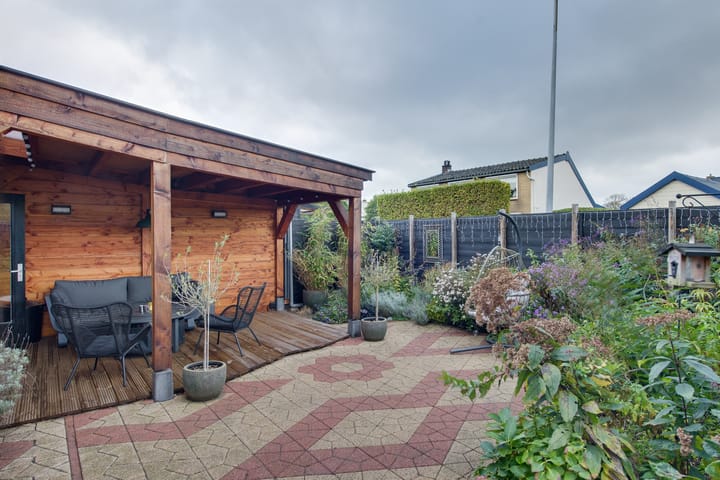 Foto 42 van Julianaweg 68