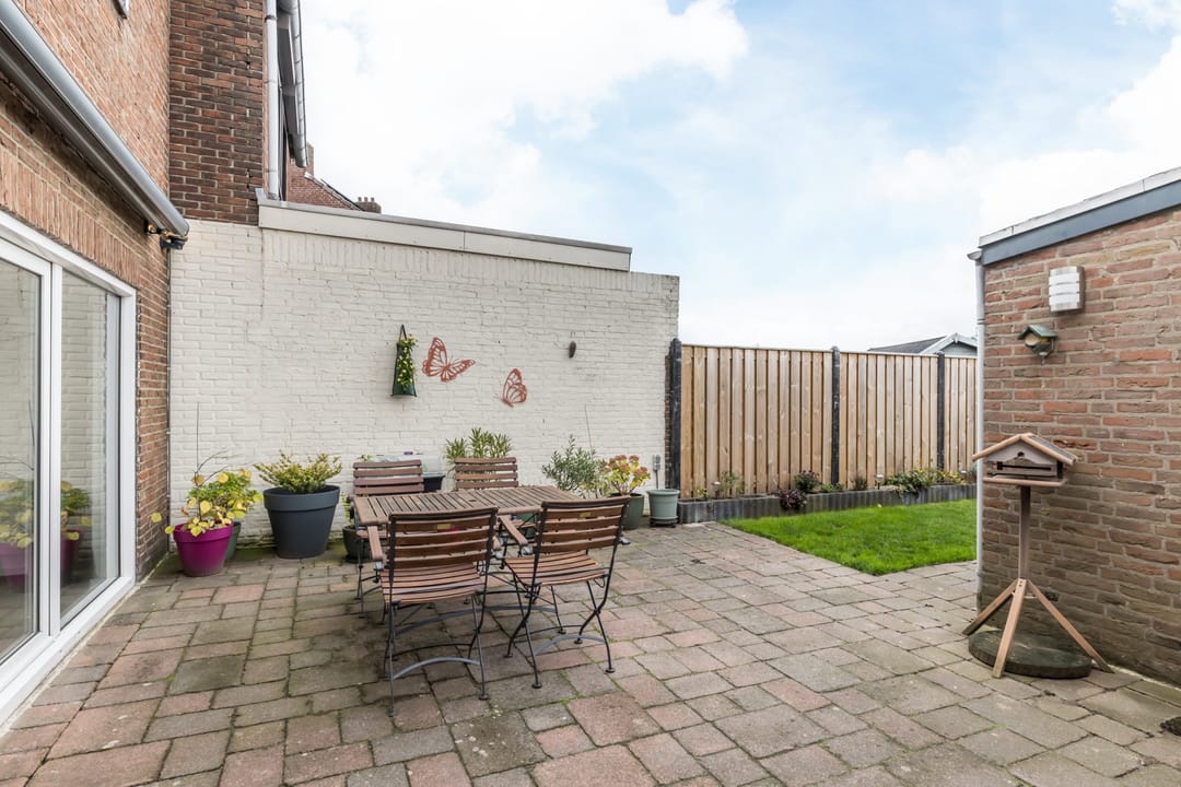 Foto 23 van Drossaert de Limpensplein 6