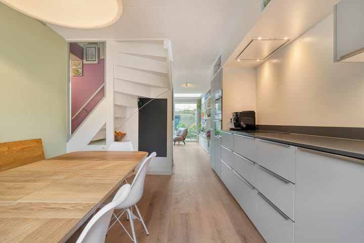 Photo 12 of Bremenstraat 64