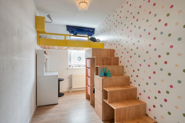 Photo 19 of Bremenstraat 64