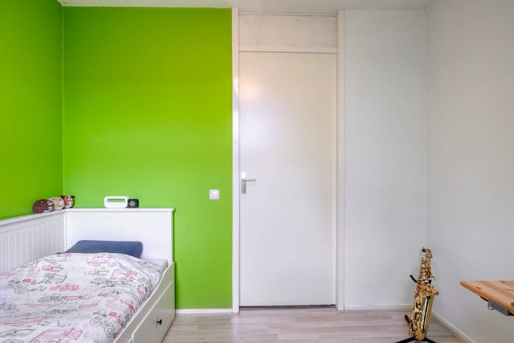 Photo 16 of Bremenstraat 64