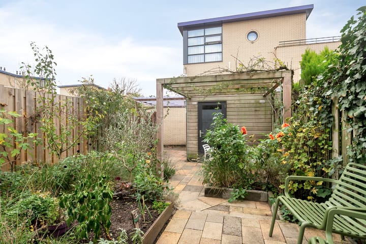 Photo 28 of Bremenstraat 64